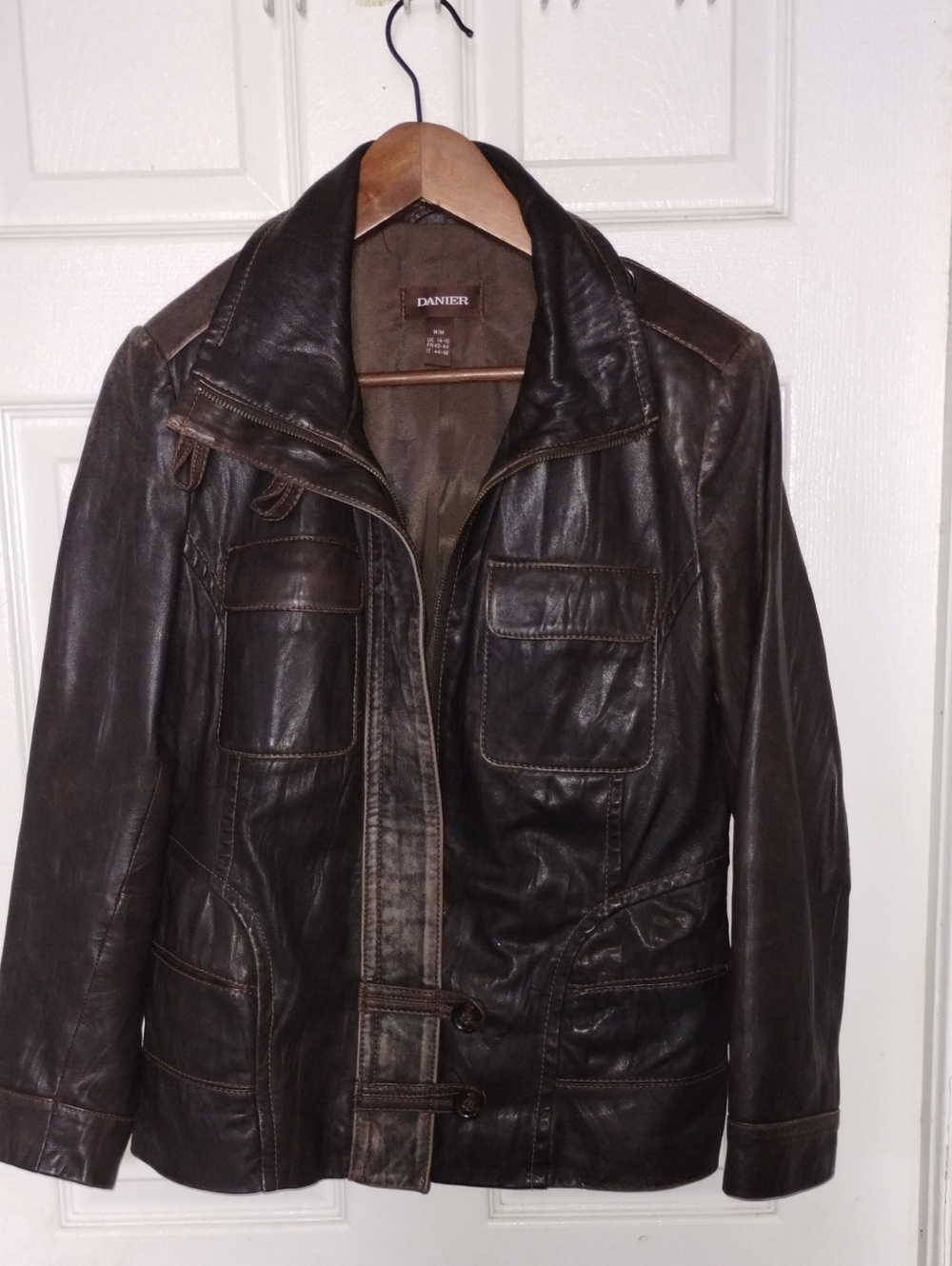Danier Dark Brown Women's Leather Jacket. Size Med